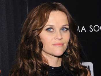 ریس ویتراسپون,بازیگران  سینما و تلویزیون,بازیگرانی که عمل زیبایی انجام داده اند