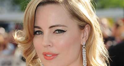 جولی چن,بازیگران  سینما و تلویزیون,بازیگرانی که عمل زیبایی انجام داده اند