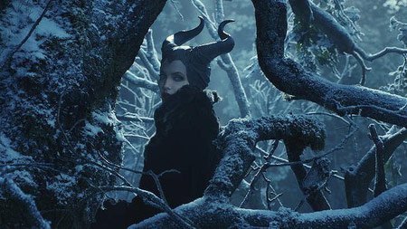 اولین فیلم آنجلینا جولی و دخترش,بازی آنجلینا جولی و دخترش در فیلم خبیث اولین فیلم آنجلینا جولی و دخترش,بازی آنجلینا جولی و دخترش در فیلم خبیث