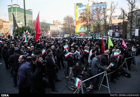 اخبار, فرارسیدن 9 دی