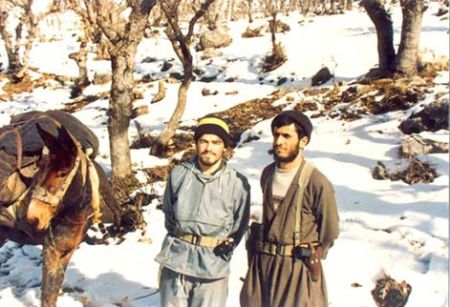 اخبار,احمـدی‌نـژاد بـا لباس‌کـردی