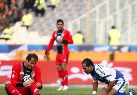 اخبار,اخبار ورزشی,دیدار استقلال و پرسپولیس,تصاویر تیم های استقلال و پرسپولیس