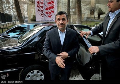 اخبار,اخبار سیاسی,احمدی نژاد در مراسم سالگرد چاوز