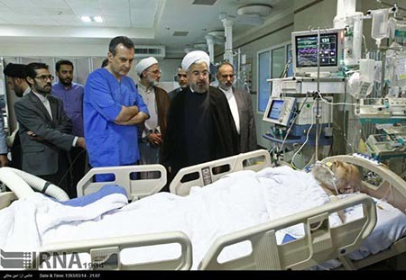 اخبار,عیادت روحانی از آیت‌لله مهدوی کنی 