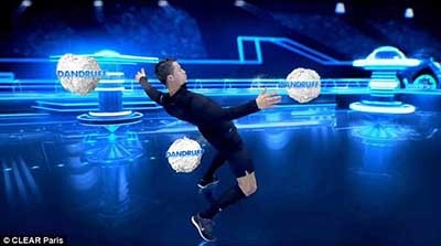 اخبار,اخبارورزشی,ژست  کریس رونالدو در یک تبلیغ تلویزیونی