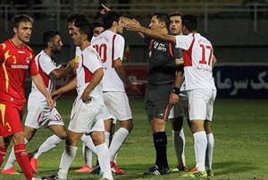 اخبار,اخبارورزشی,داور بازی فولاد پرسپولیس