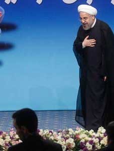 اخبار,اخبار فرهنگی,محتوای نامه روحانی به هومن سیدی چه بود