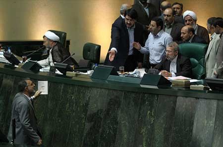 اخبار ,اخبار سیاسی ,درگیری لفظی زاکانی با لاریجانی