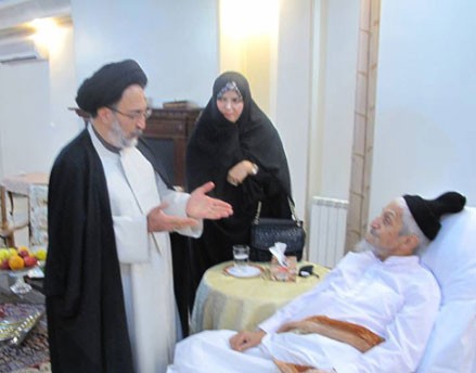 اخبار,اخبار سیاسی,عیادت  سید هادی خامنه ای از  آیت الله صانعی