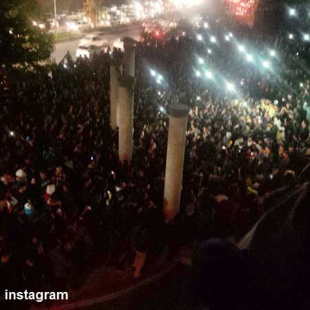 اخبار , اخبار فرهنگی , تجمع هواداران پاشایی