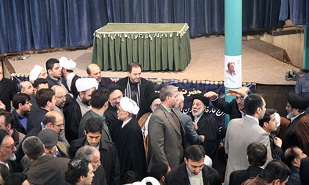 اخبار,اخبارسیاسی,تشییع‌صادق‌طباطبایی ازحسینیه‌جماران
