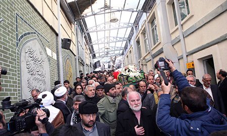 اخبار,اخبارسیاسی,تشییع‌صادق‌طباطبایی ازحسینیه‌جماران