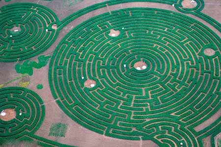 زیباترین باغ ها,باغ های پیچ در پیچ