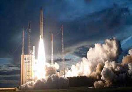 دعوا بر سر ساخت اولین فضاپیمای توریستی