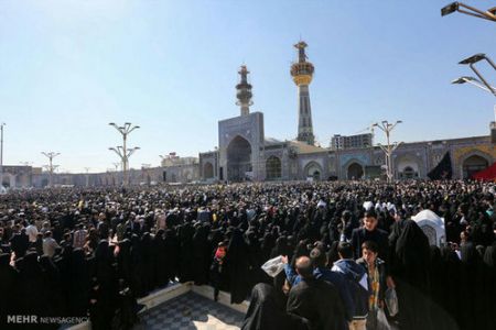  اخبارسیاسی ,خبرهای  سیاسی , اقامه نماز بر پیکر واعظ طبسی با حضور رهبری  