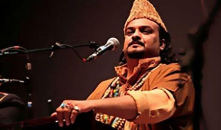 خواننده مشهور پاکستانی ترور شد