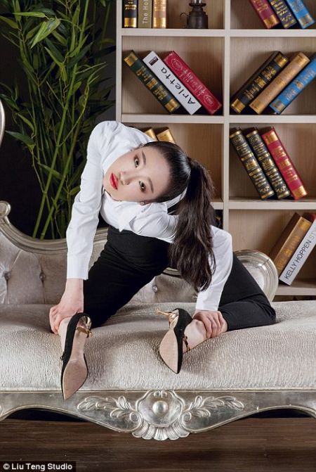   اخبارگوناگون ,خبرهای   گوناگون ,انطعاف پذیرترین دختر چینی