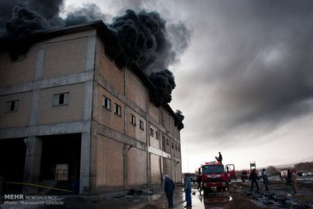   اخبارحوادث  ,خبرهای حوادث , آتش سوزی کارخانه سیمان