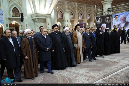 تجدید میثاق رئیس جمهور و اعضای هیئت دولت با آرمان های حضرت امام(س) تجدید میثاق رئیس جمهور و اعضای هیئت دولت با آرمان های حضرت امام(س)