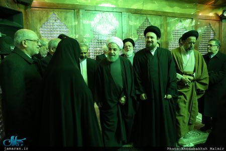 تجدید میثاق رئیس جمهور و اعضای هیئت دولت با آرمان های حضرت امام(س) تجدید میثاق رئیس جمهور و اعضای هیئت دولت با آرمان های حضرت امام(س)