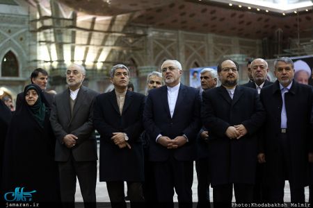 تجدید میثاق رئیس جمهور و اعضای هیئت دولت با آرمان های حضرت امام(س) تجدید میثاق رئیس جمهور و اعضای هیئت دولت با آرمان های حضرت امام(س)