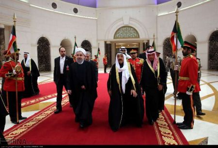 بازگشت رئیس جمهور از کویت و ورود به تهران بازگشت رئیس جمهور از کویت و ورود به تهران