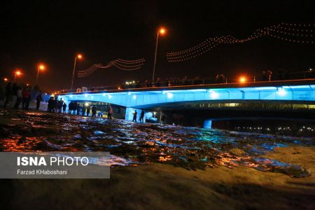    شادمانی از زنده‌شدن زاینده‌رود  