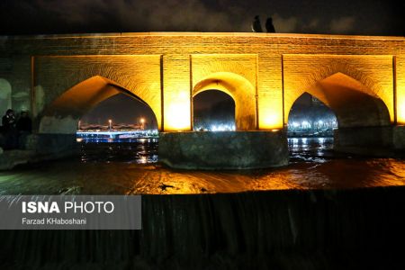    شادمانی از زنده‌شدن زاینده‌رود  