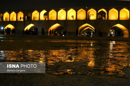    شادمانی از زنده‌شدن زاینده‌رود  