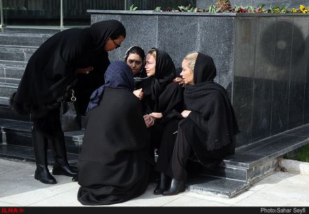 مراسم تشییع پیکر زنده یاد خسرو شجاع زاده مراسم تشییع پیکر زنده یاد خسرو شجاع زاده