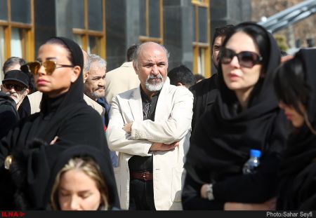مراسم تشییع پیکر زنده یاد خسرو شجاع زاده مراسم تشییع پیکر زنده یاد خسرو شجاع زاده