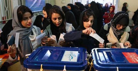   زنان ایرانی پای صندوق رای 