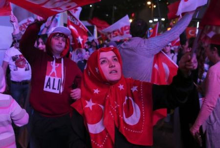  دودستگی مردم ترکیه بعد از رفراندومی که به نفع اردوغان تمام شد