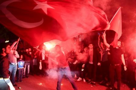  دودستگی مردم ترکیه بعد از رفراندومی که به نفع اردوغان تمام شد