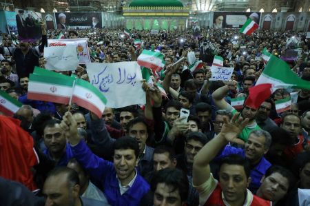  دیدار روحانی و سید حسن خمینی با جمعی از کارگران