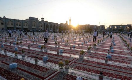   بزرگترین سفره افطاری جهان اسلام در مشهد