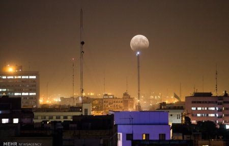  ماه‌گرفتگی آسمان ایران