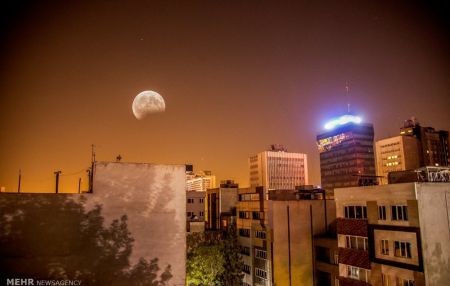  ماه‌گرفتگی آسمان ایران