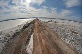 اخباراجتماعی ,خبرهای اجتماعی ,دریاچه نمک اخباراجتماعی ,خبرهای اجتماعی ,دریاچه نمک