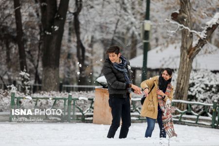   اخباراجتماعی  ,خبرهای اجتماعی  ,برفی که فقط در نصف تهران بارید 