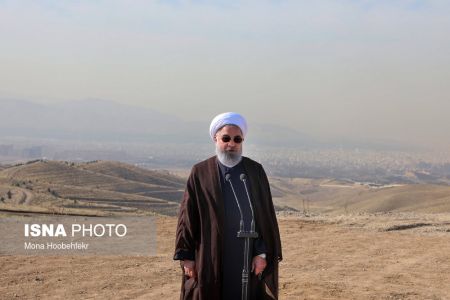 اخبارسیاسی ,خبرهای سیاسی ,کاشت یک اصله نهال بادام توسط رییس جمهور اخبارسیاسی ,خبرهای سیاسی ,کاشت یک اصله نهال بادام توسط رییس جمهور