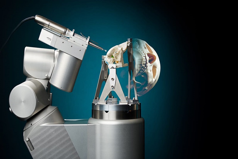اخبار,اخبار علمی,جراحی جمجمه با استفاده از ربات دقیق