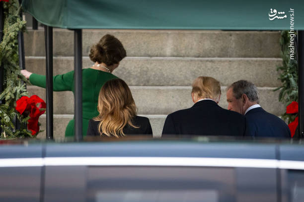 اخبار,عکس خبری,استقبال جرج دبلیو بوش از ترامپ و همسرش
