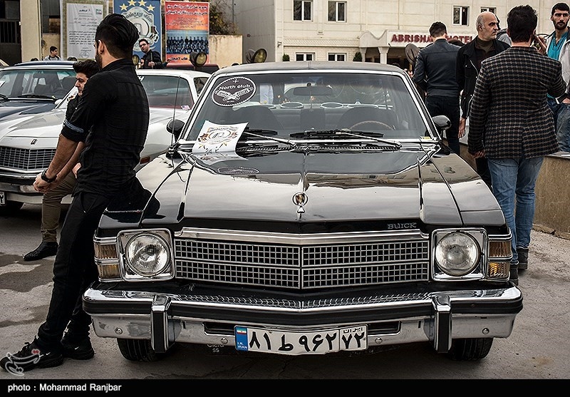 اخبار,عکس خبری, گرد همایی خودروی های کلاسیک در لاهیجان