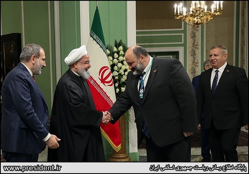 اخبارسیاسی ,خبرهای سیاسی ,مراسم استقبال روحانی از نخست وزیر ارمنستان اخبارسیاسی ,خبرهای سیاسی ,مراسم استقبال روحانی از نخست وزیر ارمنستان