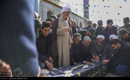 عکس خبری,مراسم تشییع‌جنازه جانباختگان سیل شیراز