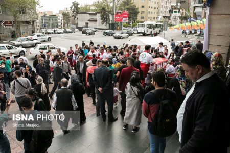 عکس خبری,جمع‌آوری کمک‌های مردم و هنرمندان برای سیل‌زدگان