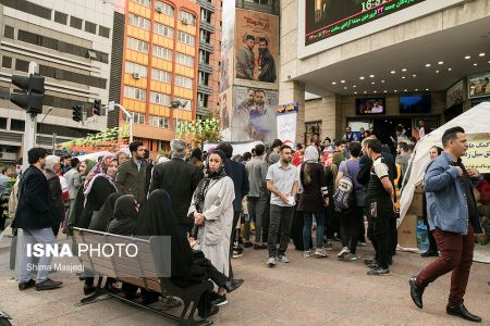 عکس خبری,جمع‌آوری کمک‌های مردم و هنرمندان برای سیل‌زدگان