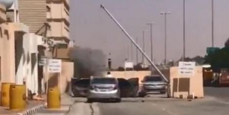 اخبار,اخبار بین الملل,حمله مسلحانه به یک مرکز پلیس در مرکز عربستان