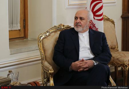 محمدجواد ظریف : تحریمهای آمریکا تاثیر سیاسی نخواهد داشت/ ایران به دنبال حذف دلار در مبادلات ارزی است
